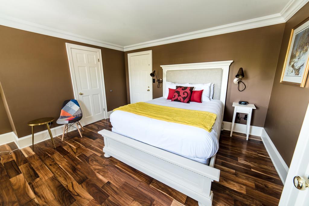 Logan Inn New Hope Zewnętrze zdjęcie