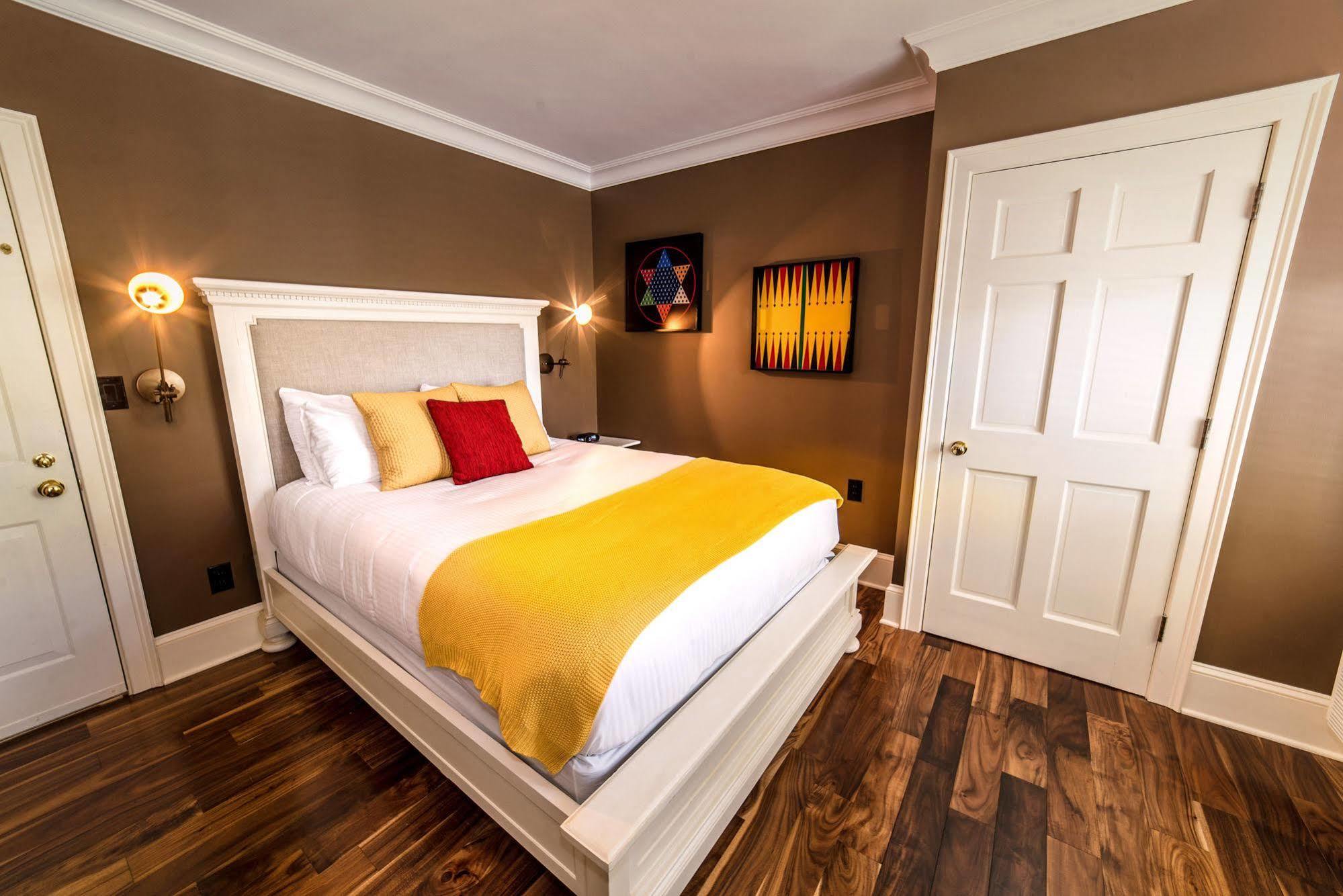 Logan Inn New Hope Zewnętrze zdjęcie